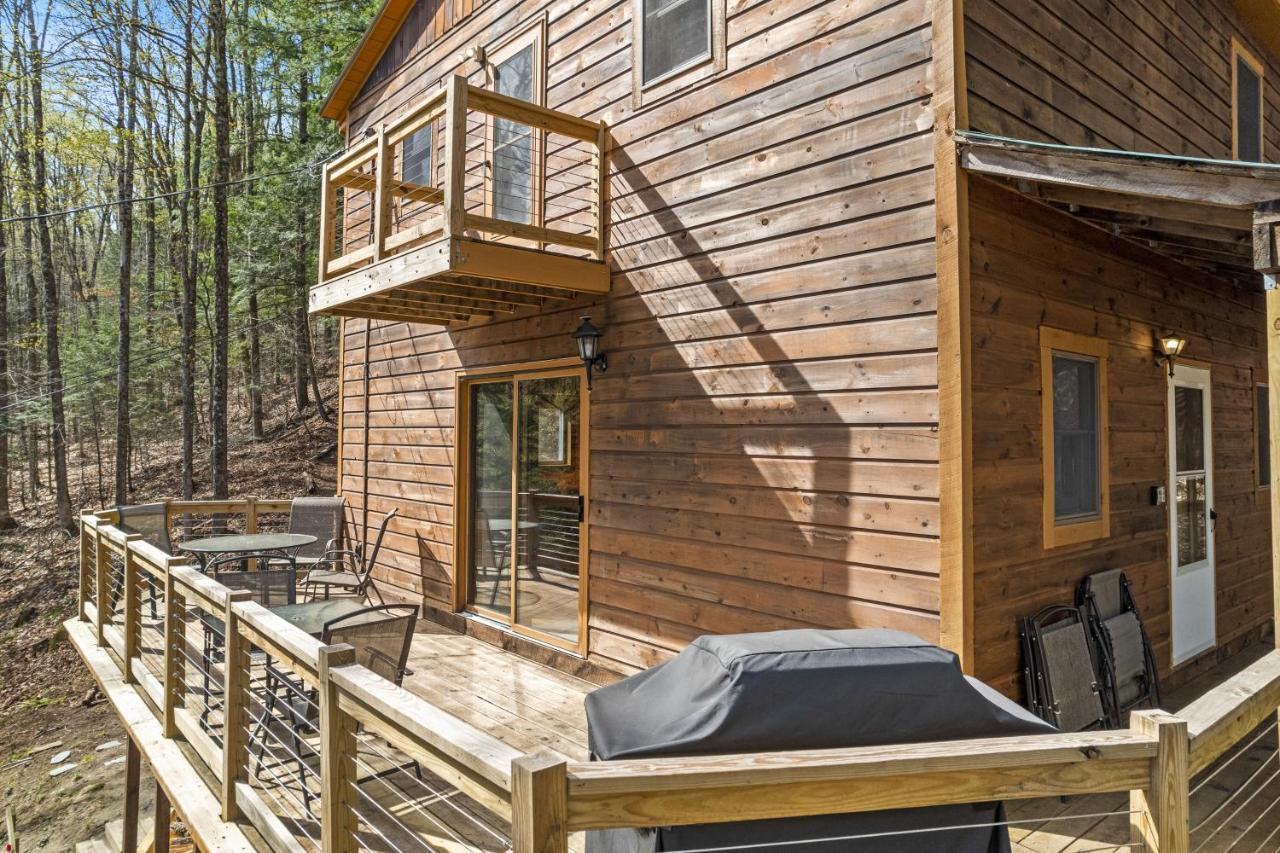 River Road Treehouse Retreat Warrensburg Exteriör bild
