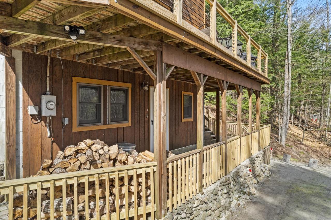 River Road Treehouse Retreat Warrensburg Exteriör bild